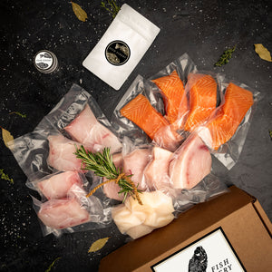 FishFinery Seasonal Premium Box includes Salmon Fillets, Halibut Fillets, Swordfish Steaks, Diver Scallops, Dry Rub and Marinade